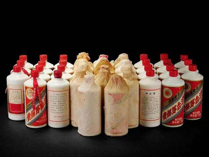 东兴日照岚山回收酒价格哪里回收(附近上门回收茅台酒）?